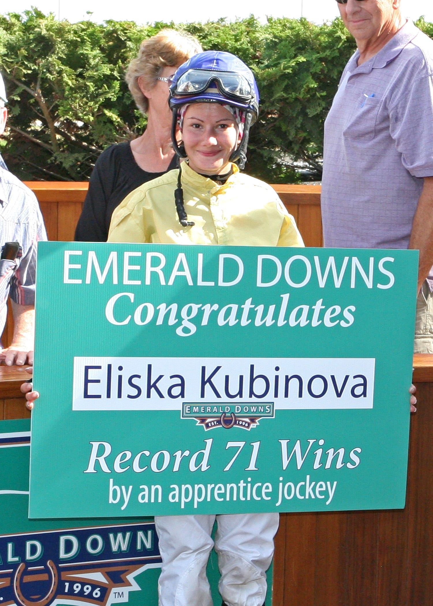Emerald Downs jockey colony filled with new faces